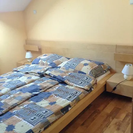 Apartment Koeztarsasag Utca 6.